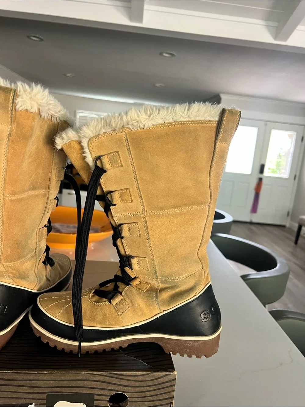Sorel Tivoli High II Women's Winter Boots in Tan